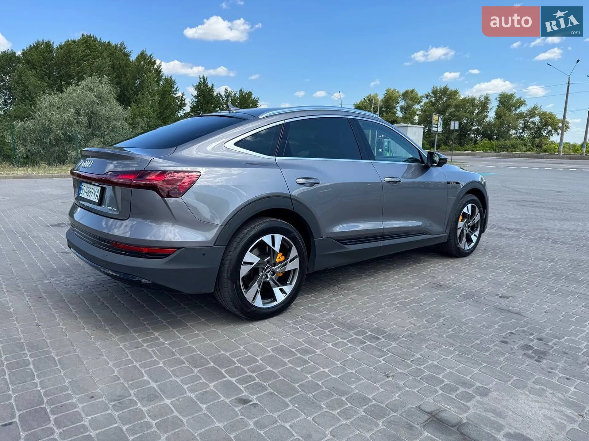 2020 Audi e-tron Sportback - мініатюра 13