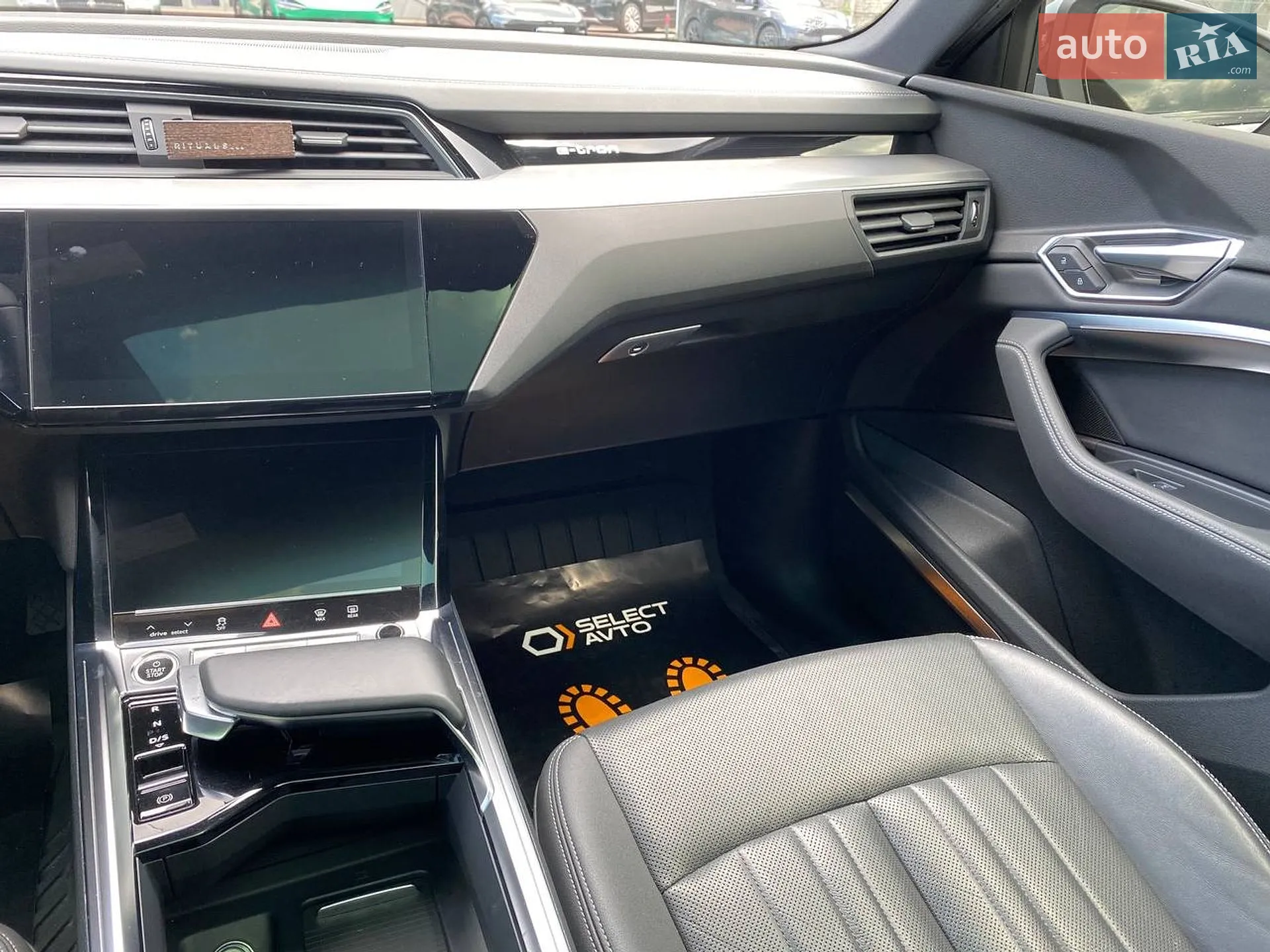 2020 Audi e-tron Sportback - мініатюра 19