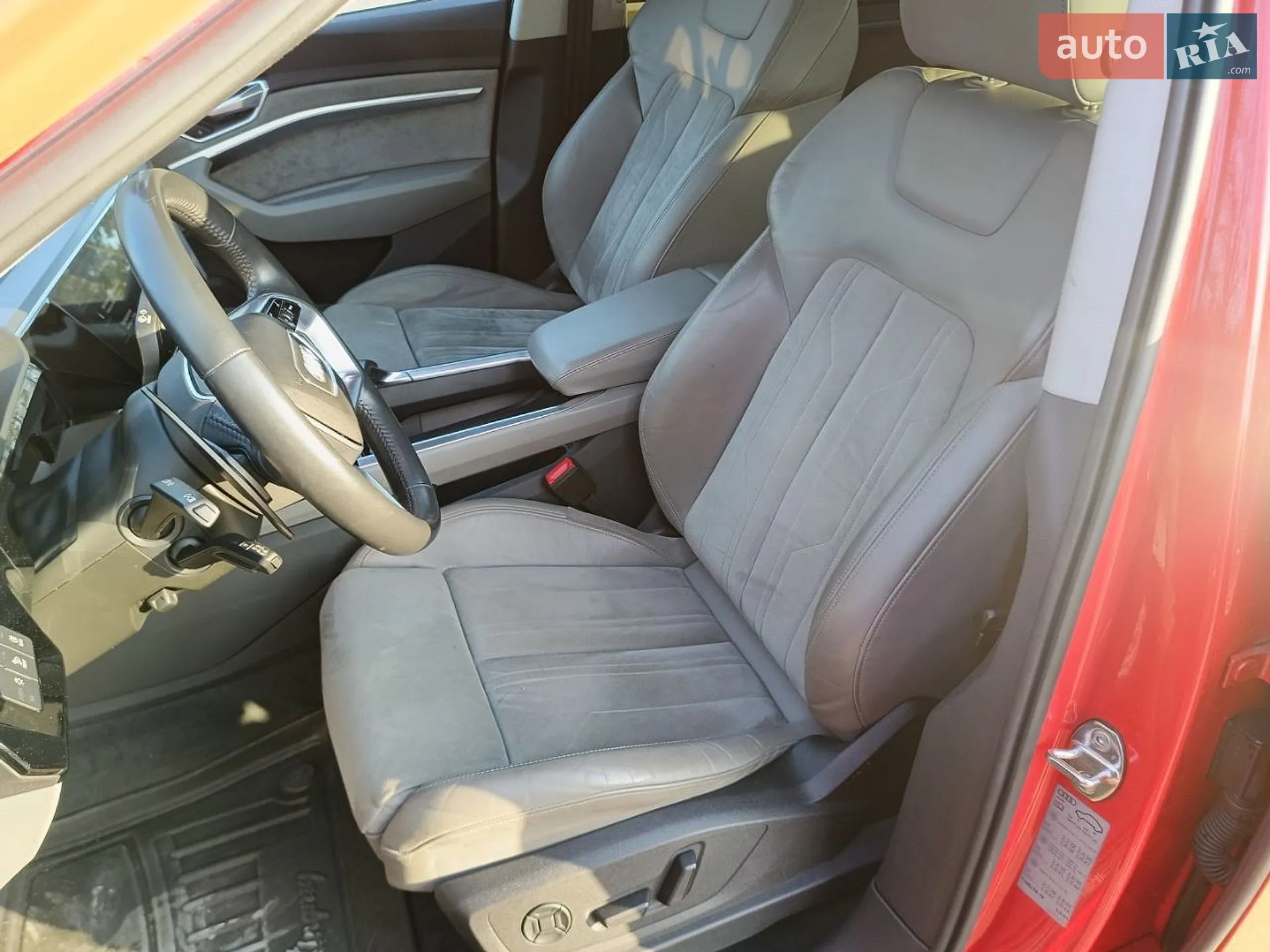 2020 Audi e-tron Sportback - мініатюра 23