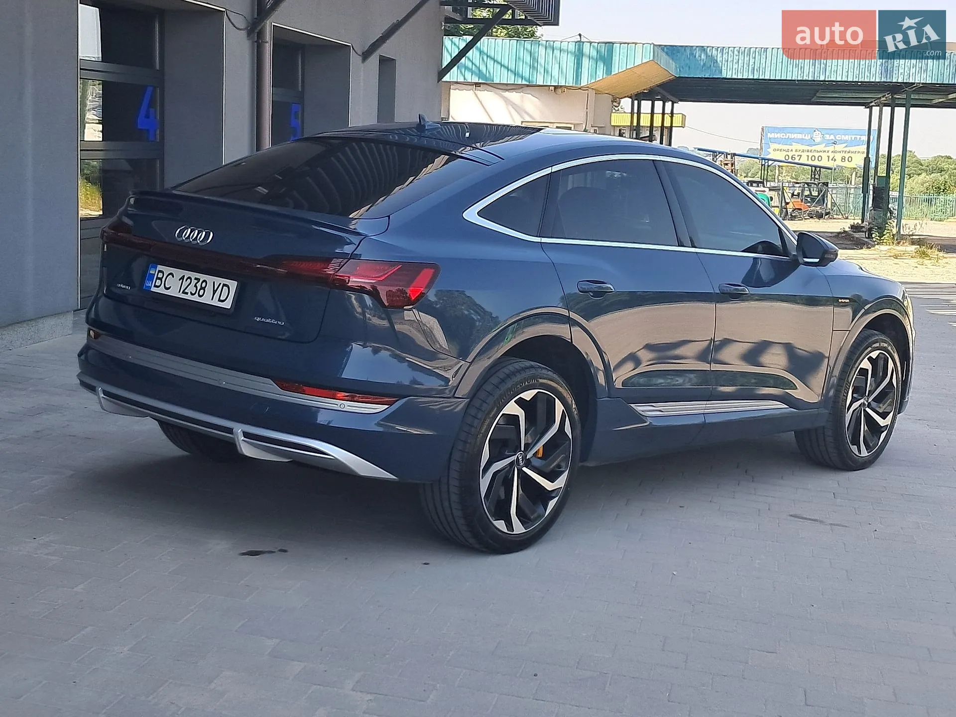 2020 Audi e-tron Sportback - мініатюра 35