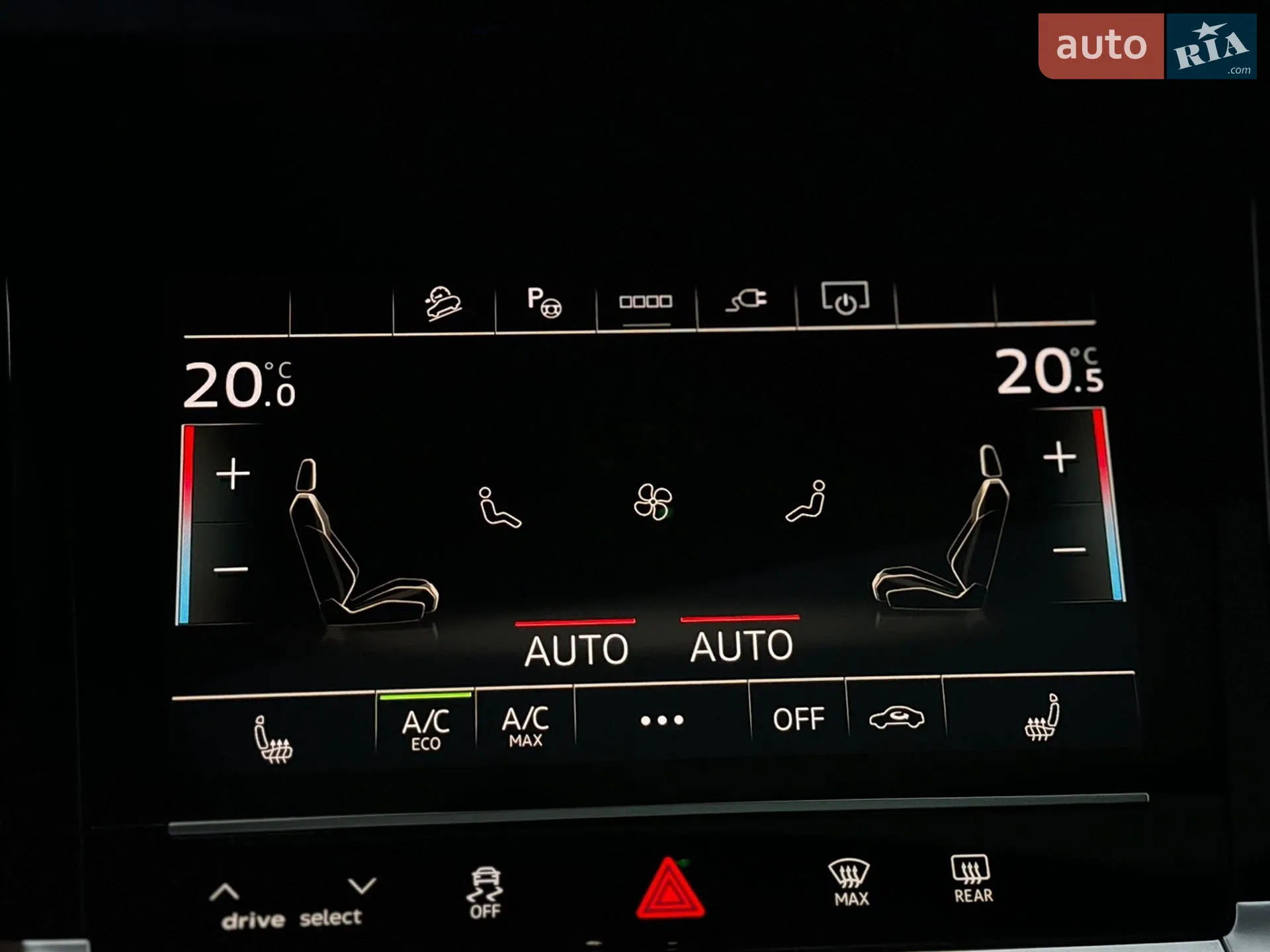 2022 Audi e-tron Sportback - мініатюра 66