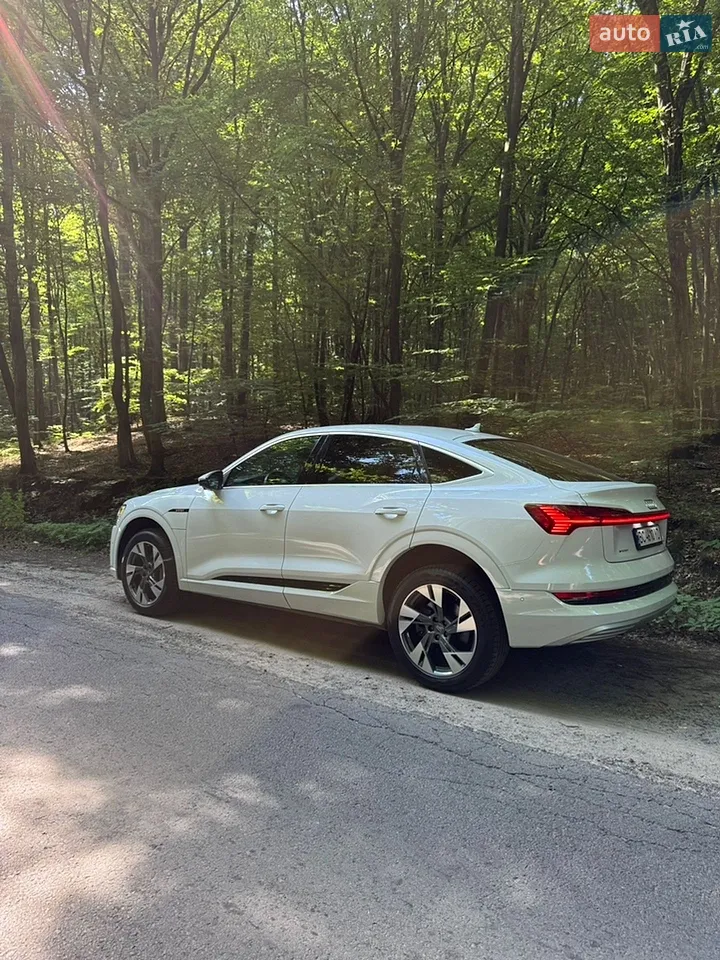 2020 Audi e-tron Sportback - мініатюра 35