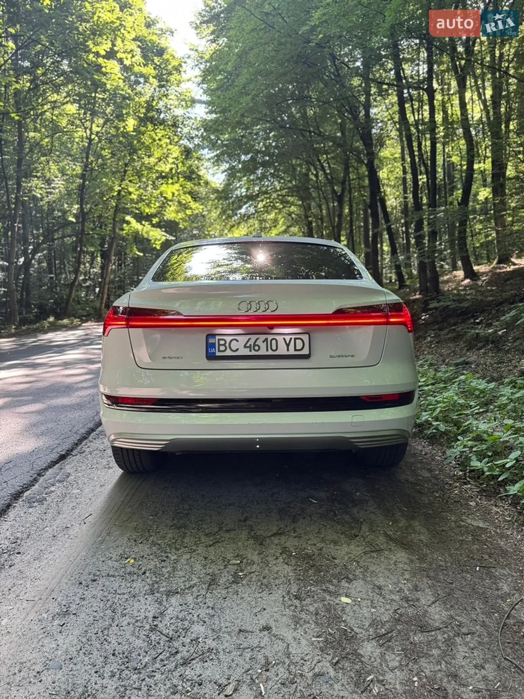 Audi e-tron Sportback 2020 VIN WA12ABGE4LB032018 фото оголошення 4 з 36