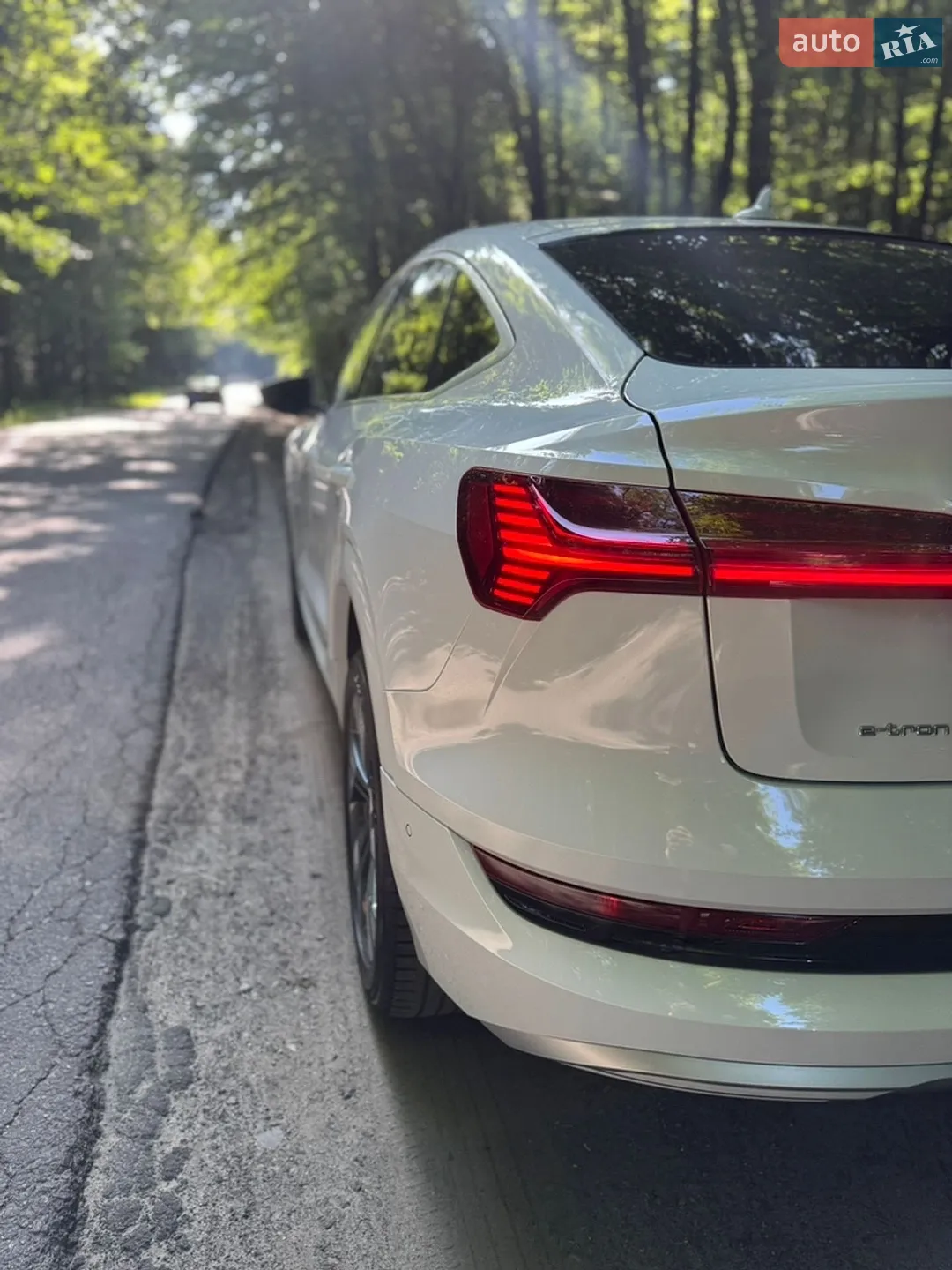 Audi e-tron Sportback 2020 VIN WA12ABGE4LB032018 фото оголошення 8 з 36