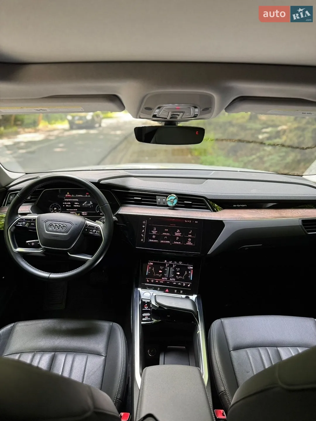 Audi e-tron Sportback 2020 VIN WA12ABGE4LB032018 фото оголошення 22 з 36