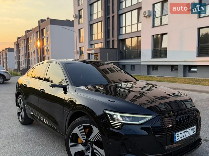 Audi e-tron Sportback 2020 VIN WAUZZZGE6LB029334 фото оголошення 2 з 70