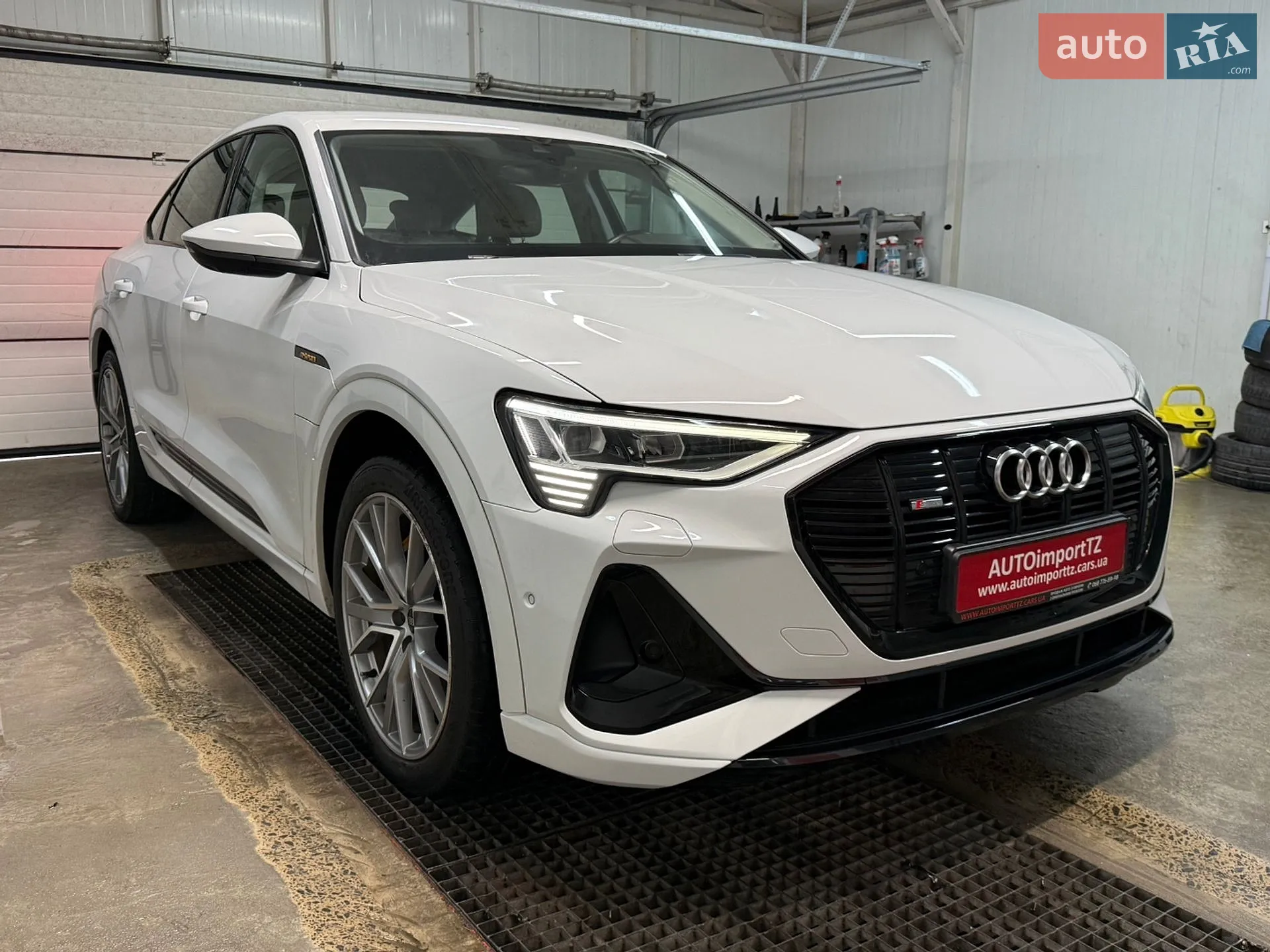 2021 Audi e-tron Sportback - мініатюра 23