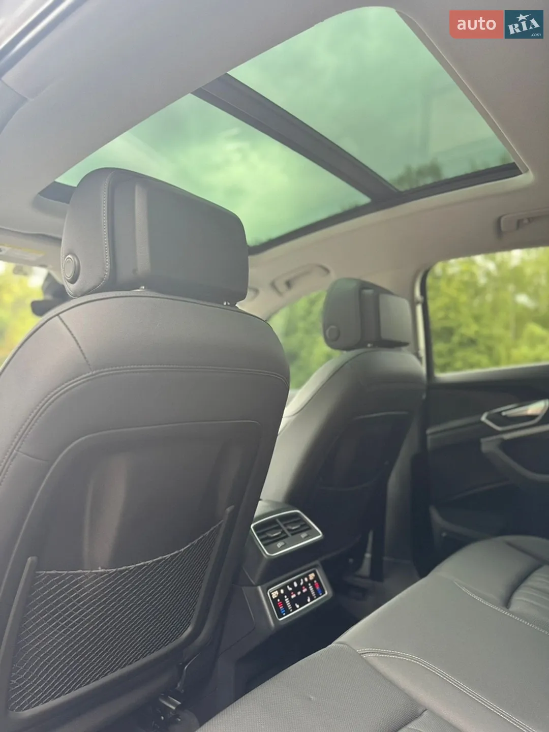 2022 Audi e-tron Sportback - мініатюра 35