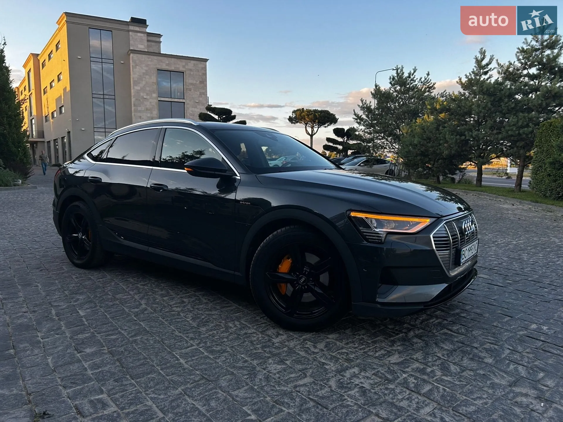 2021 Audi e-tron Sportback - мініатюра 13