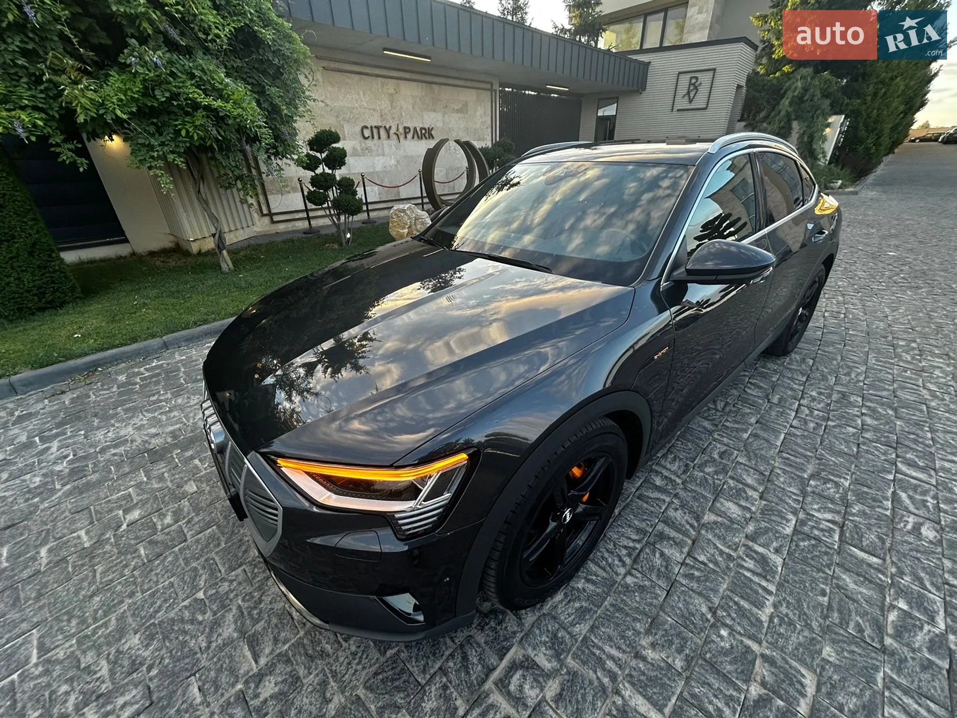 2021 Audi e-tron Sportback - мініатюра 96