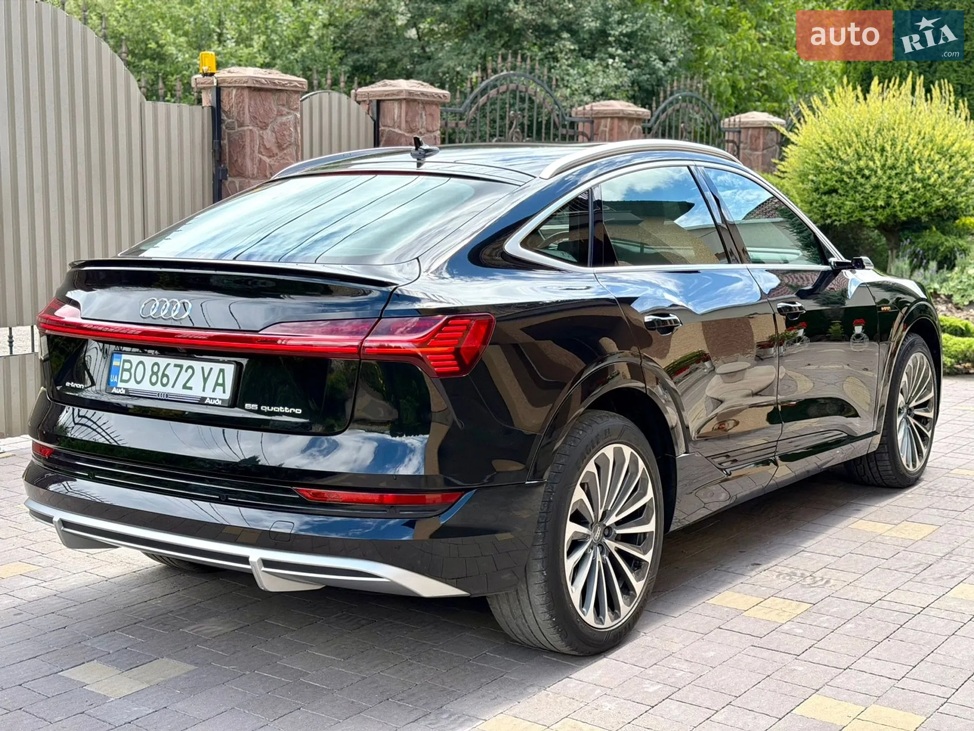 2020 Audi e-tron Sportback - мініатюра 14