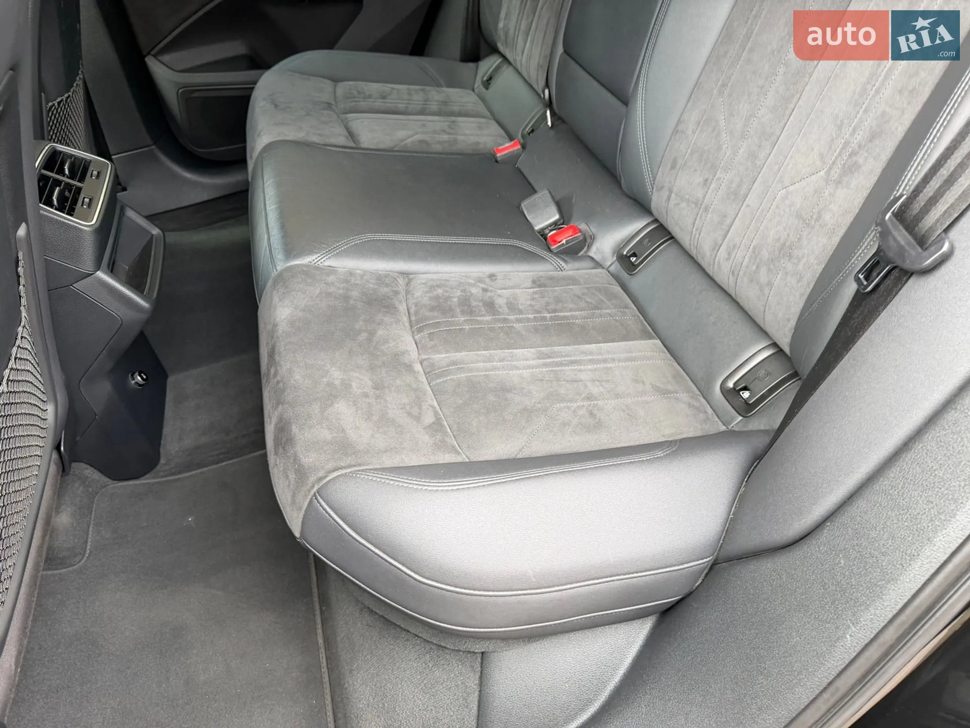 2020 Audi e-tron Sportback - мініатюра 85