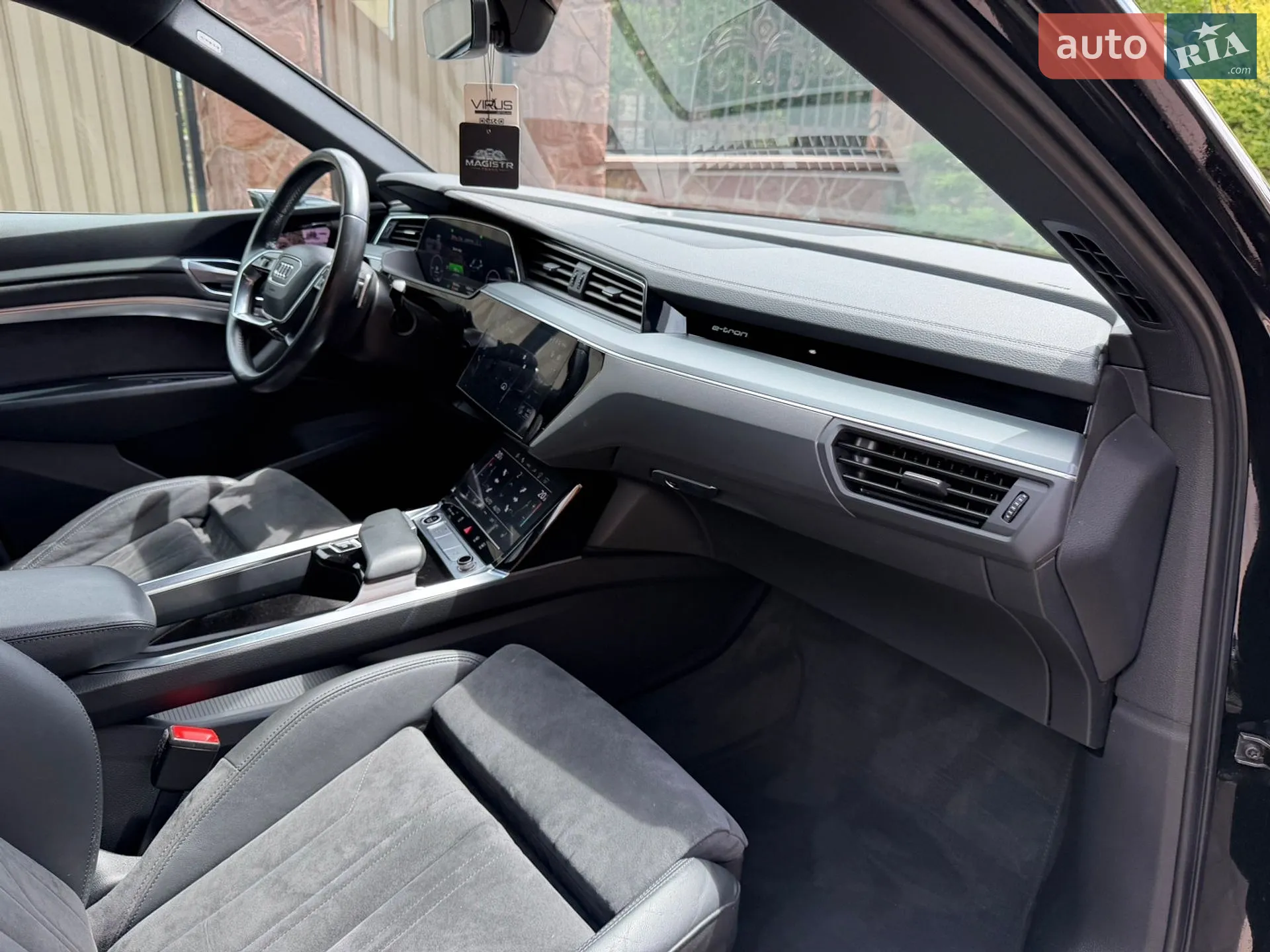 2020 Audi e-tron Sportback - мініатюра 107