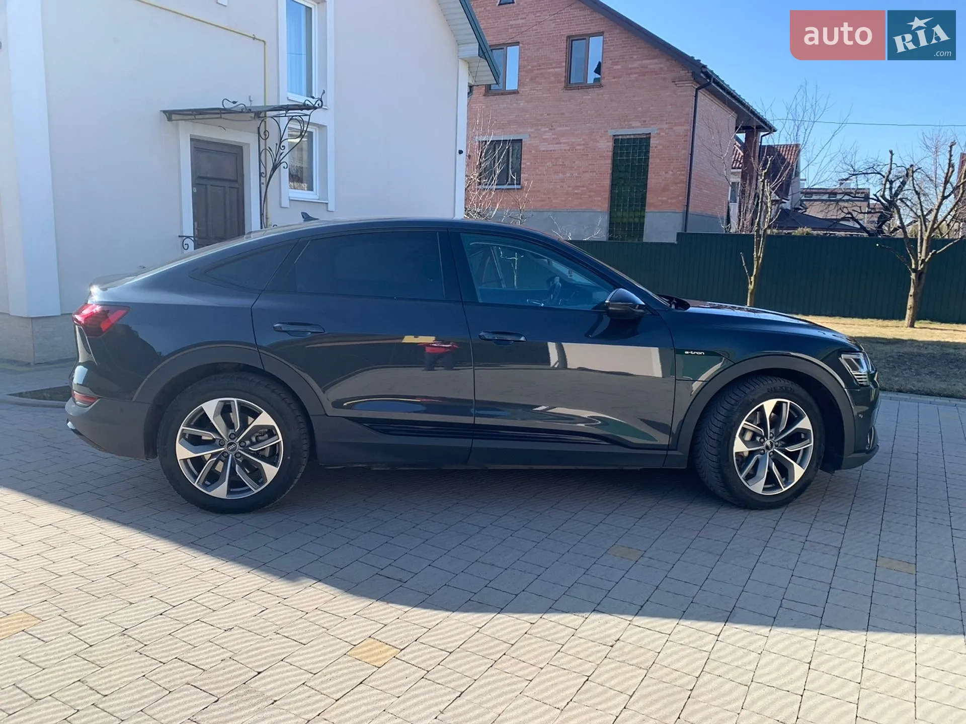 2020 Audi e-tron Sportback - мініатюра 5