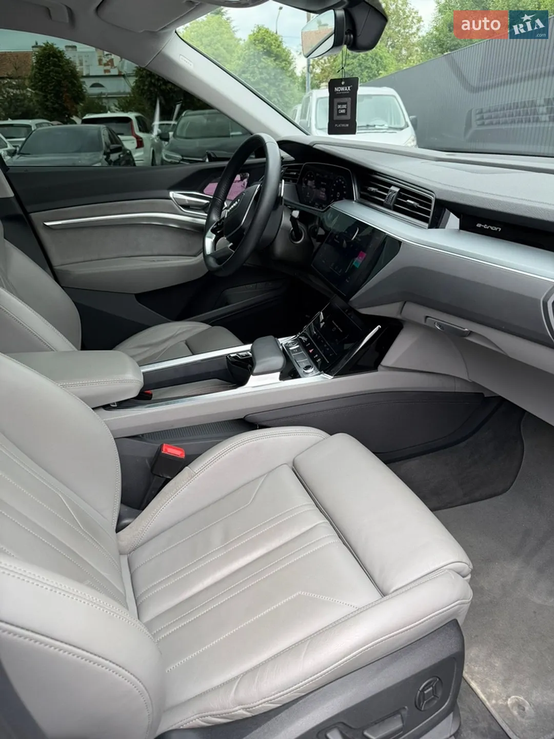 2020 Audi e-tron Sportback - мініатюра 30