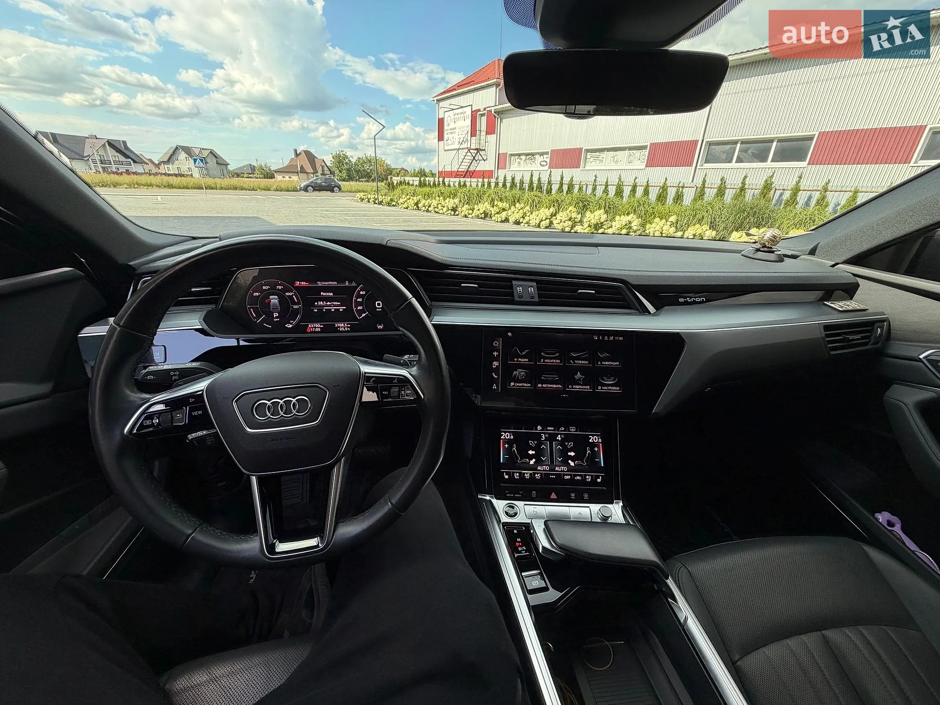 2022 Audi e-tron Sportback - мініатюра 24