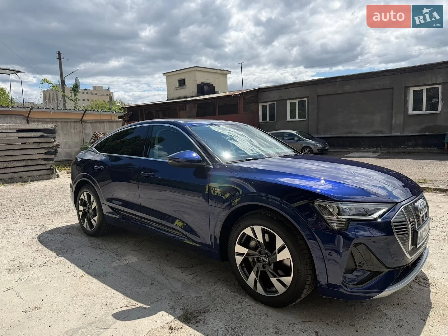 2023 Audi e-tron Sportback - мініатюра 3