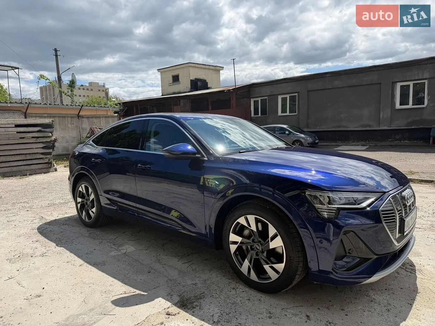 2023 Audi e-tron Sportback - мініатюра 4