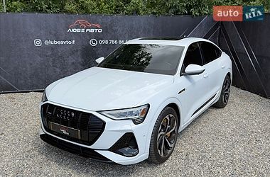 Позашляховик / Кросовер Audi e-tron Sportback 2022 в Івано-Франківську