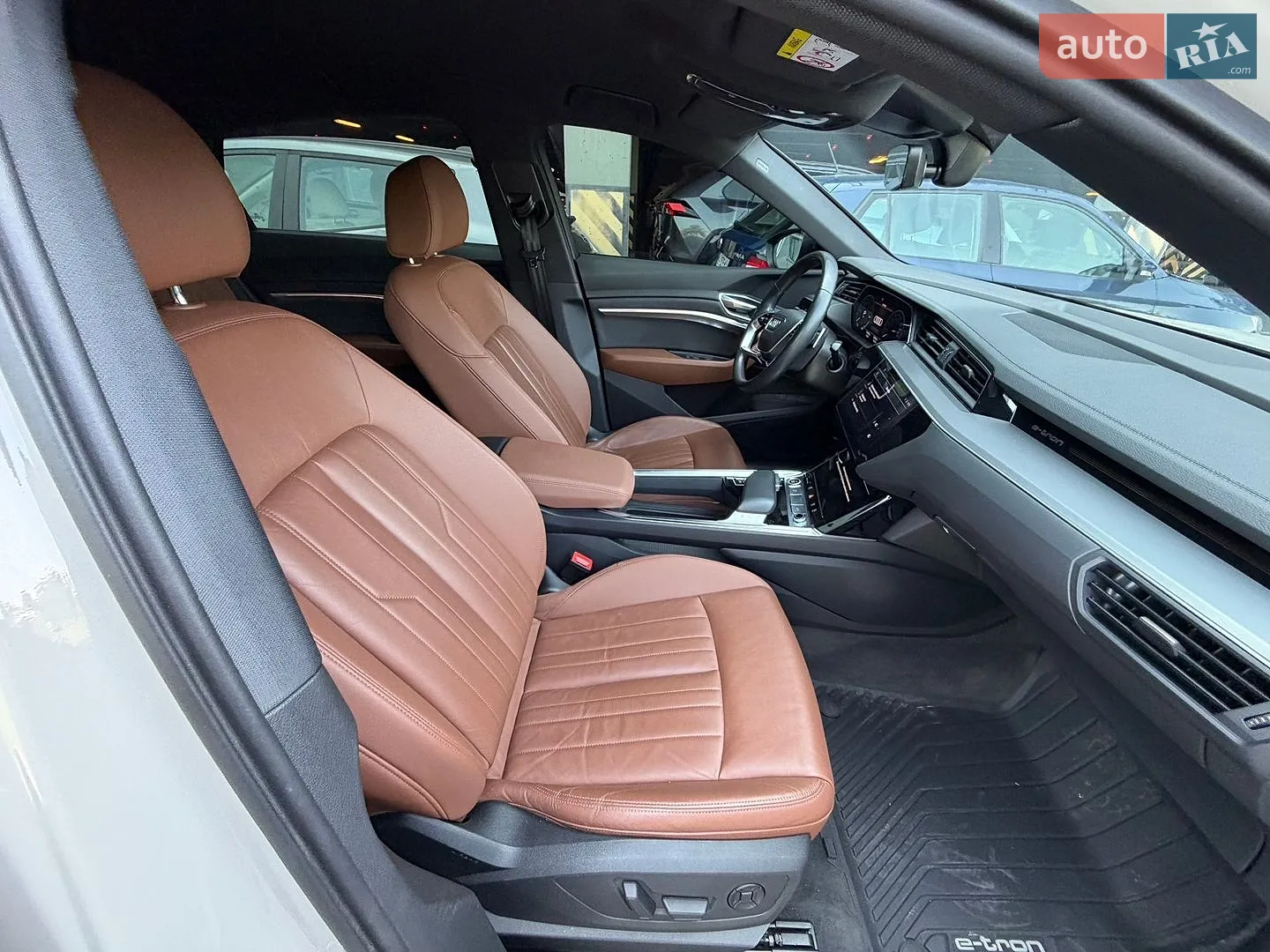 2021 Audi e-tron Sportback - мініатюра 31