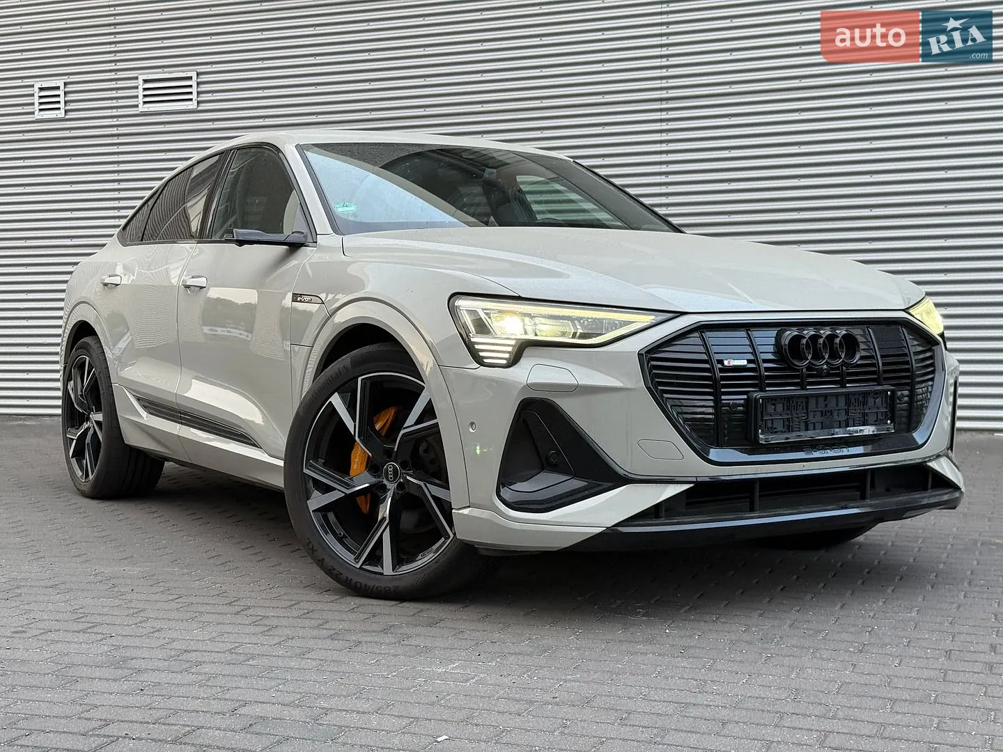 2020 Audi e-tron Sportback - мініатюра 4