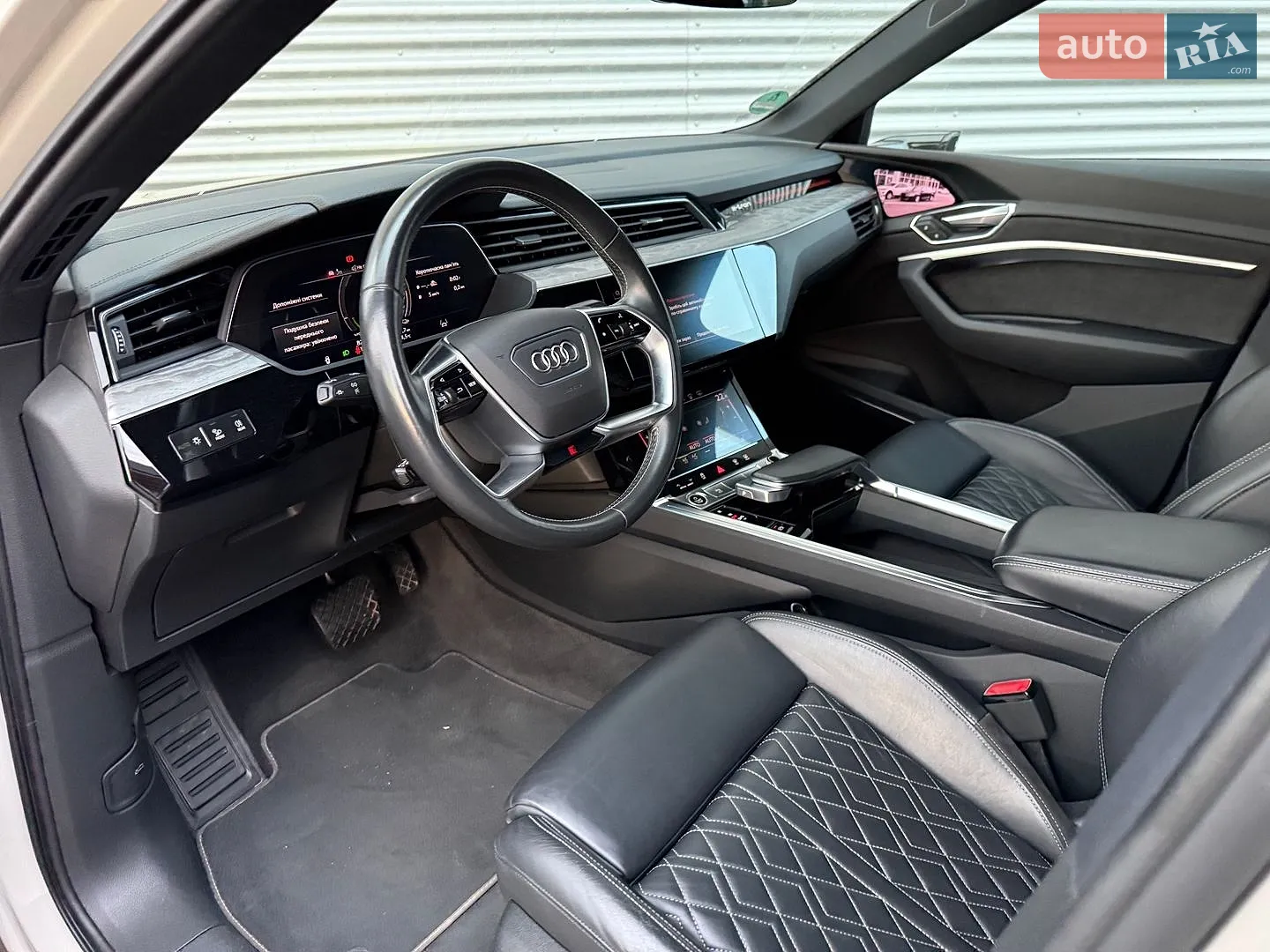 2020 Audi e-tron Sportback - мініатюра 39