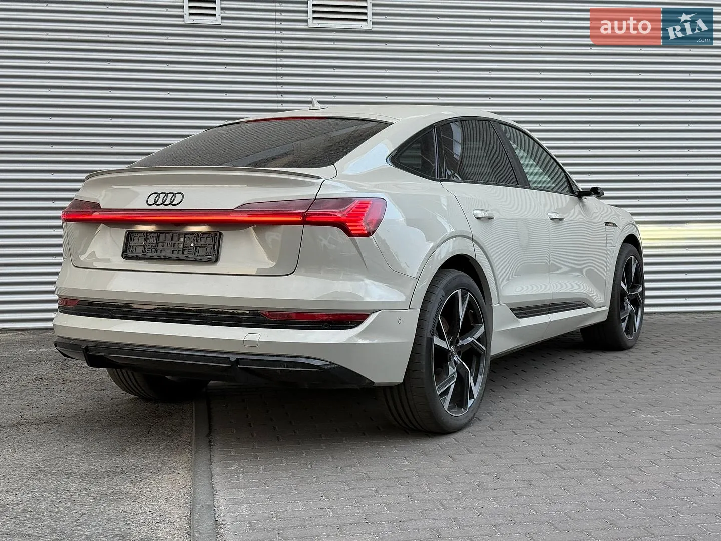 2020 Audi e-tron Sportback - мініатюра 27