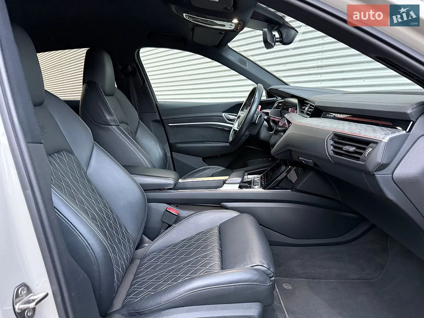 2020 Audi e-tron Sportback - мініатюра 68