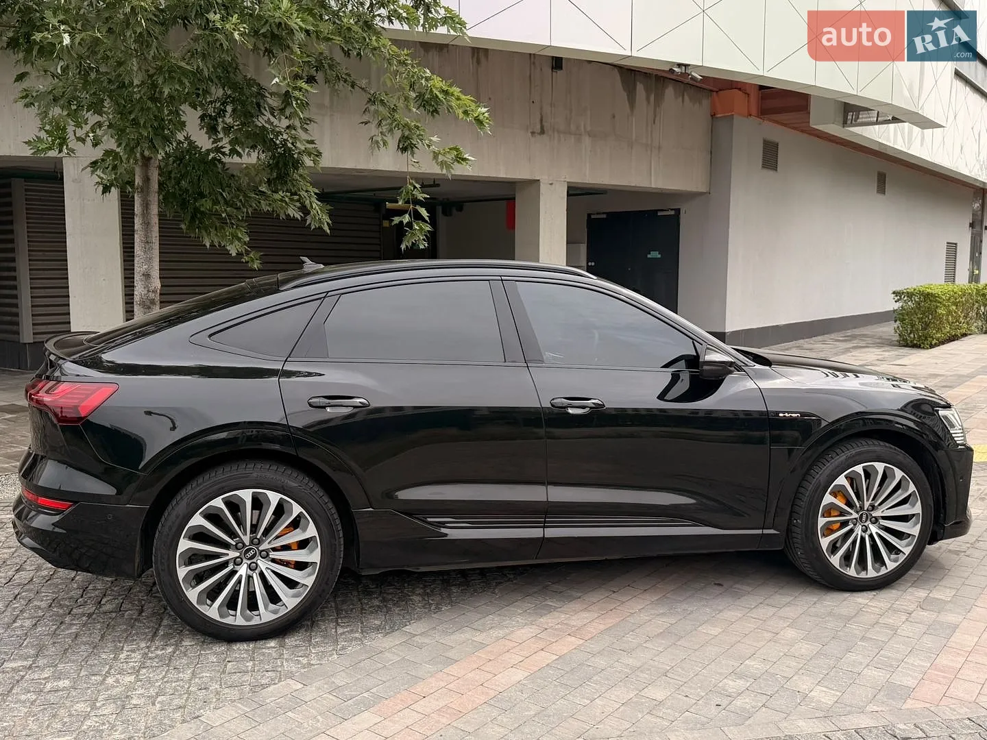 2021 Audi e-tron Sportback - мініатюра 6