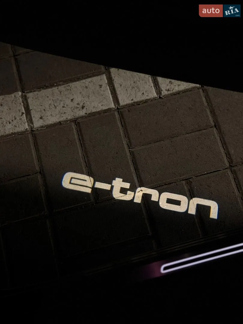 2021 Audi e-tron Sportback - мініатюра 47