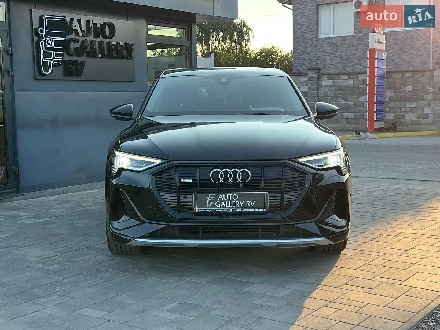 2022 Audi e-tron Sportback - мініатюра 3