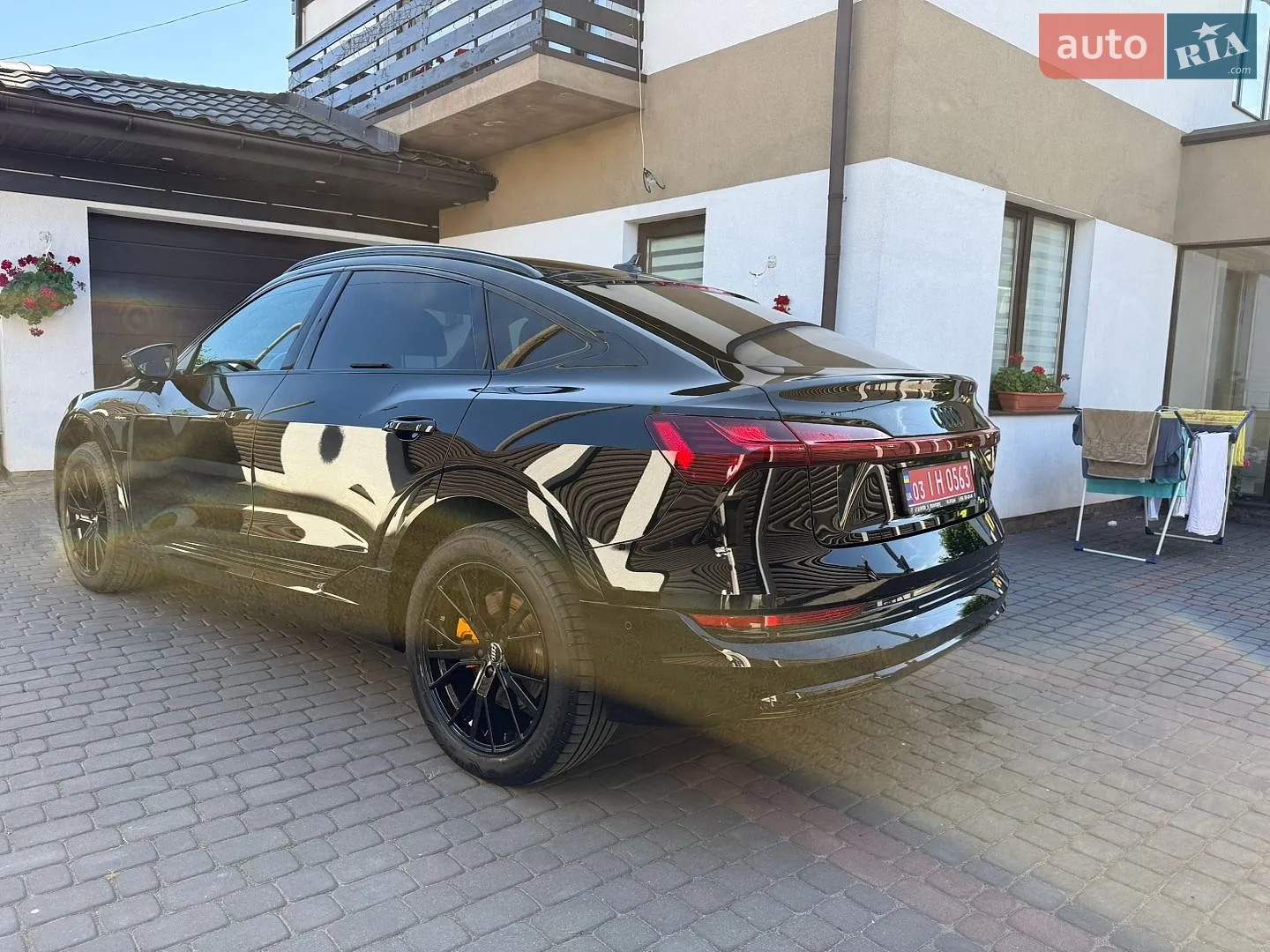 2022 Audi e-tron Sportback - мініатюра 4