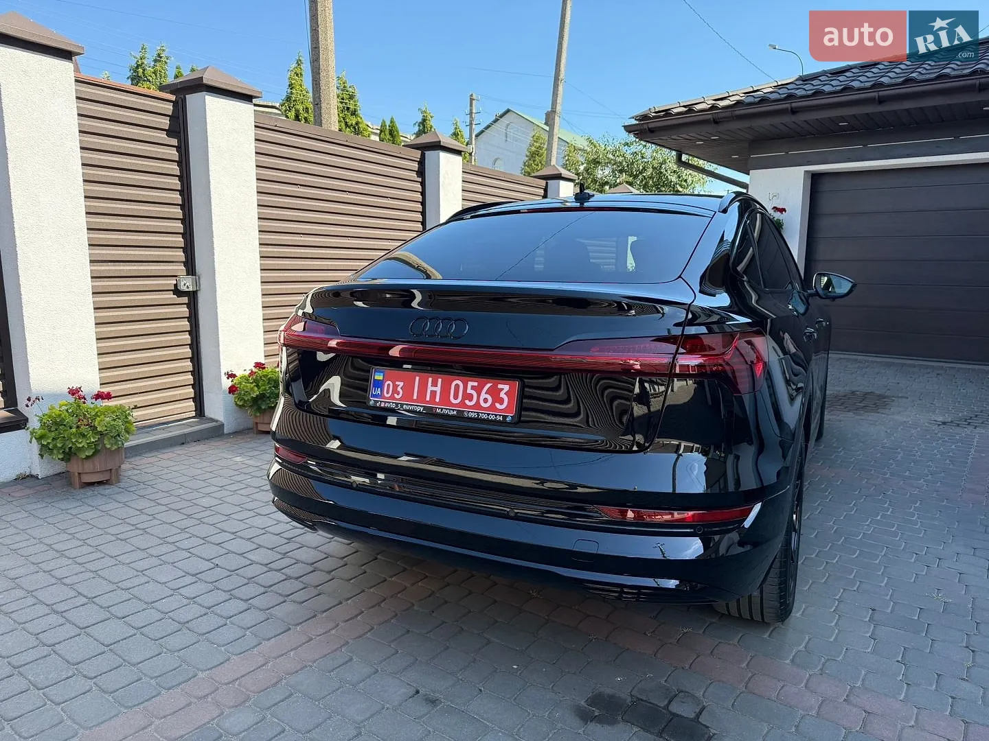 2022 Audi e-tron Sportback - мініатюра 9