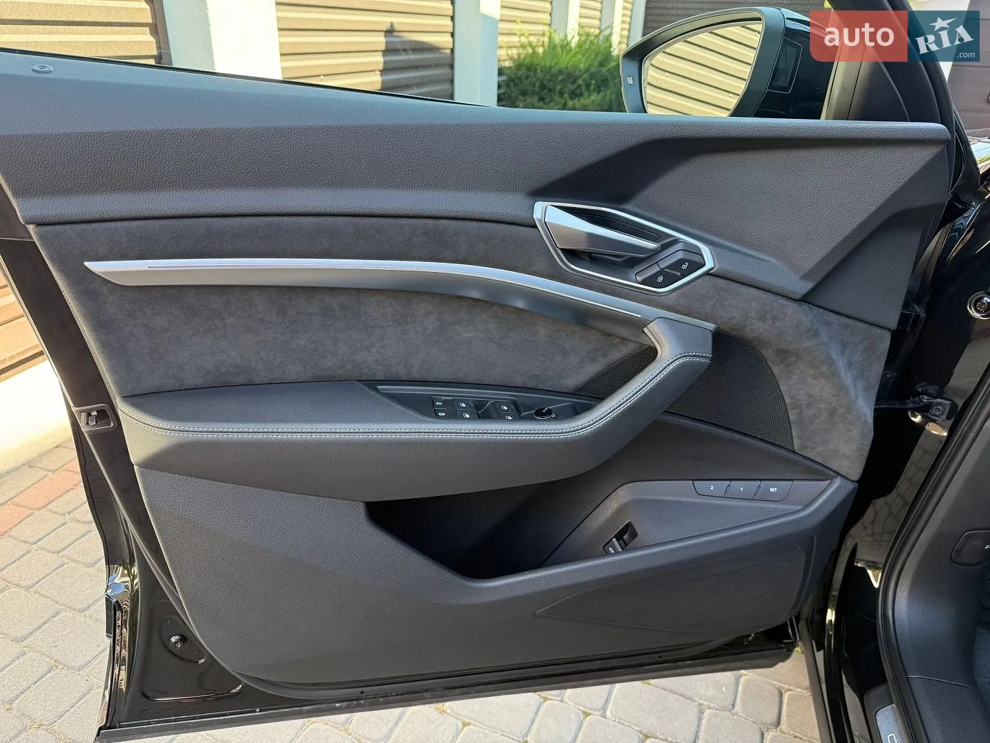 2022 Audi e-tron Sportback - мініатюра 27