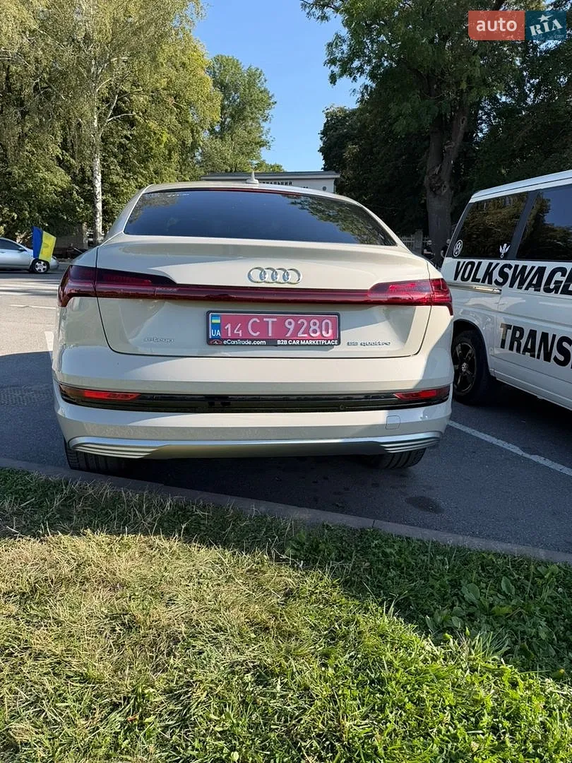 2020 Audi e-tron Sportback - мініатюра 16