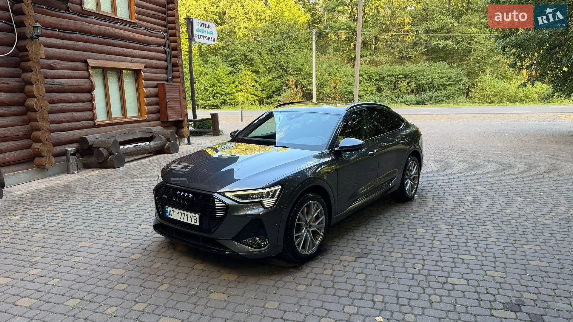 2022 Audi e-tron Sportback - мініатюра 3