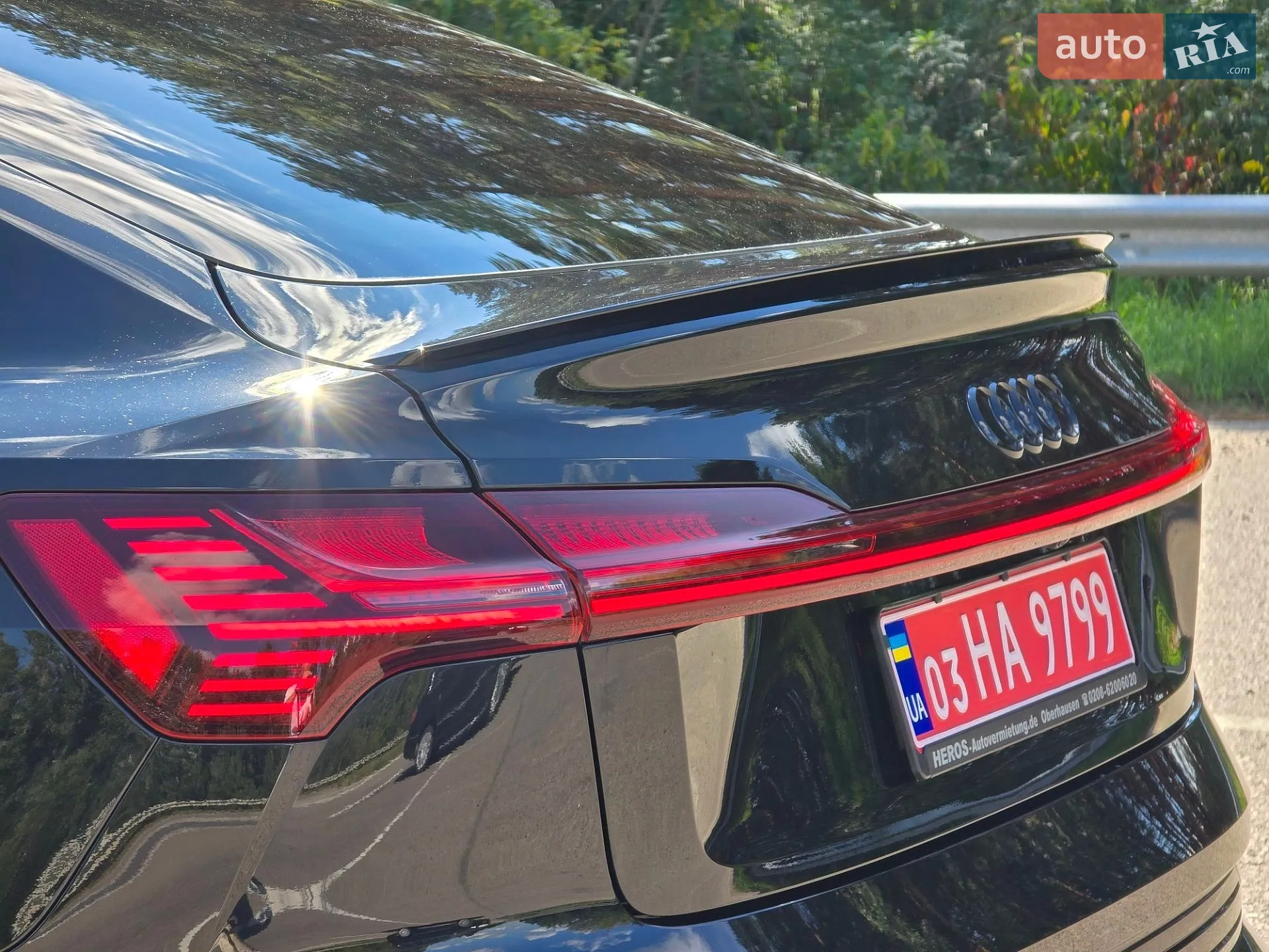 2022 Audi e-tron Sportback - мініатюра 16