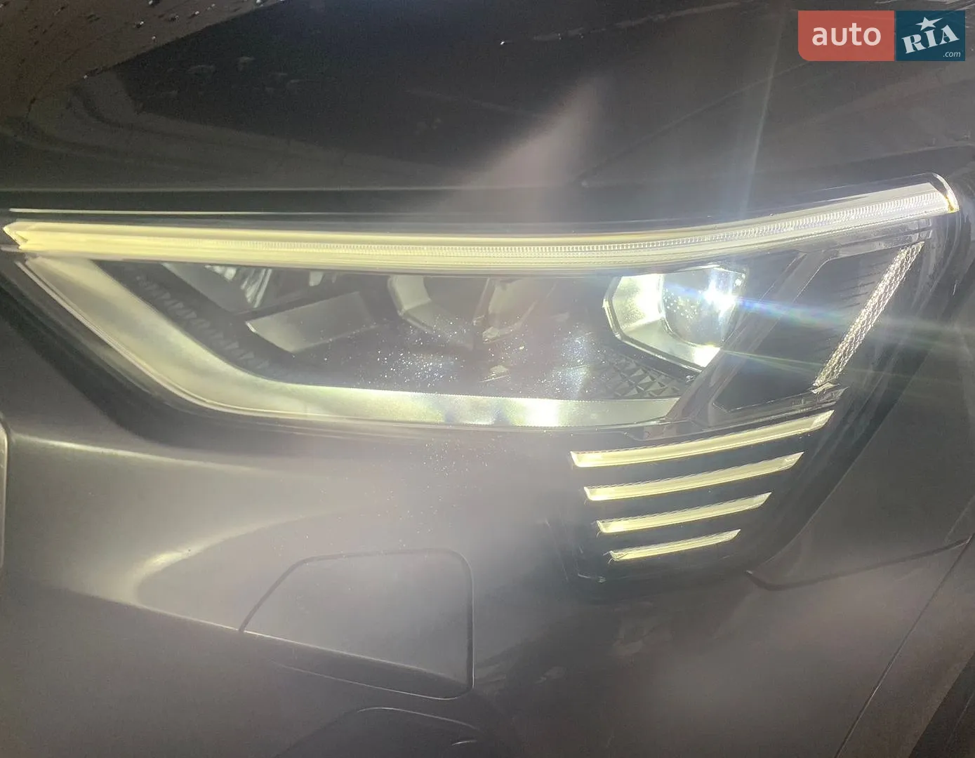 2020 Audi e-tron Sportback - мініатюра 19