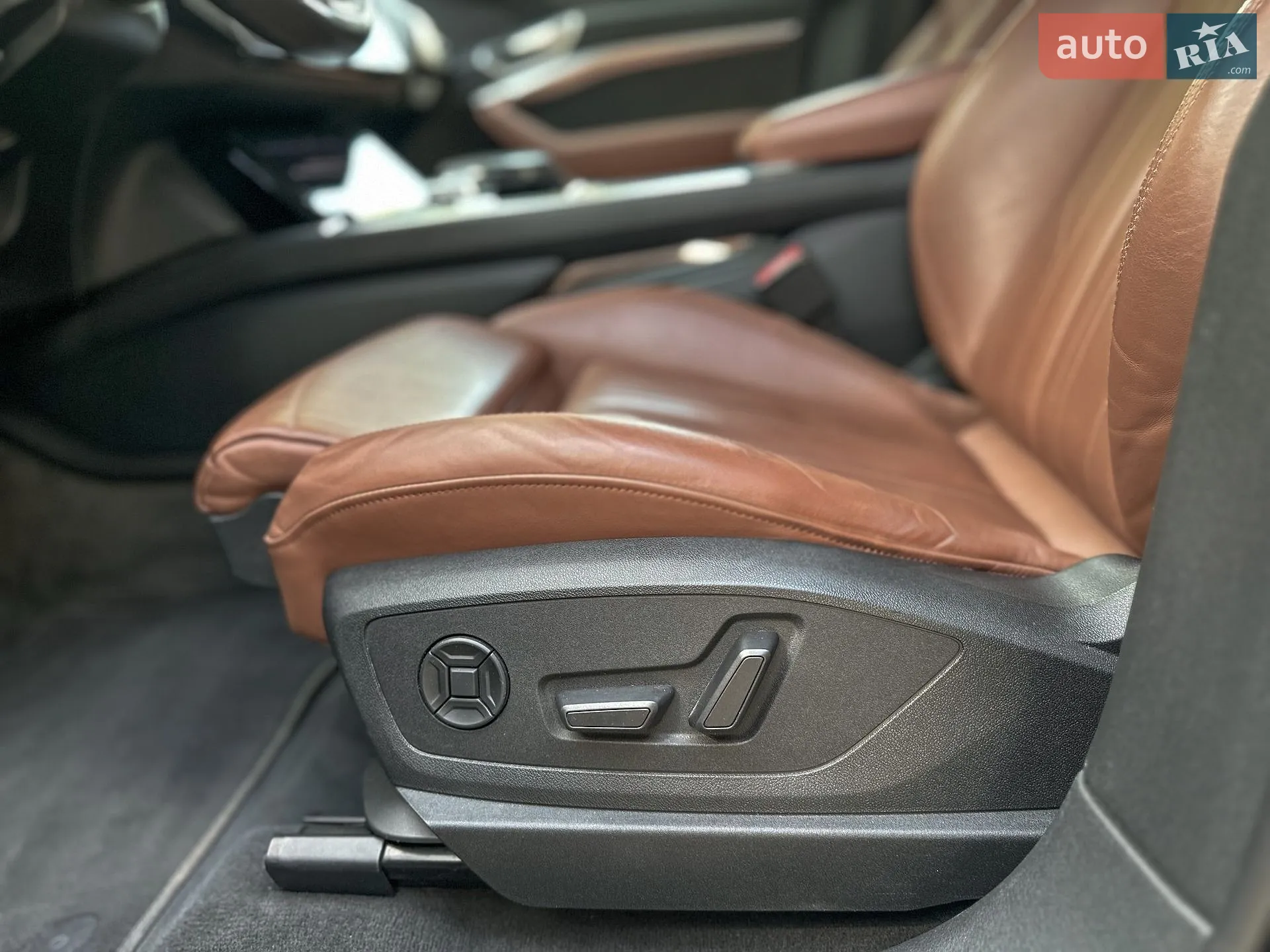 2021 Audi e-tron Sportback - мініатюра 20