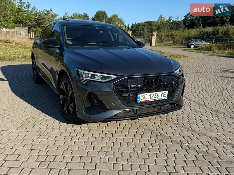 Audi e-tron Sportback 2021