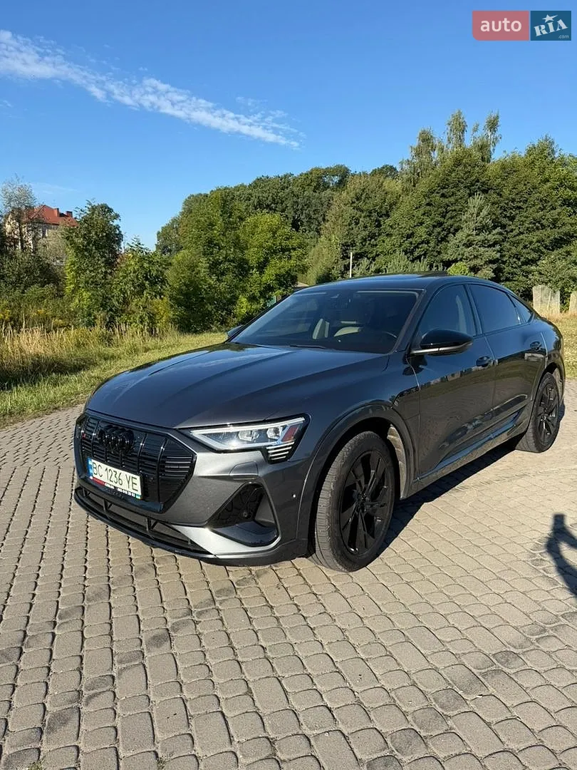 2021 Audi e-tron Sportback - мініатюра 2