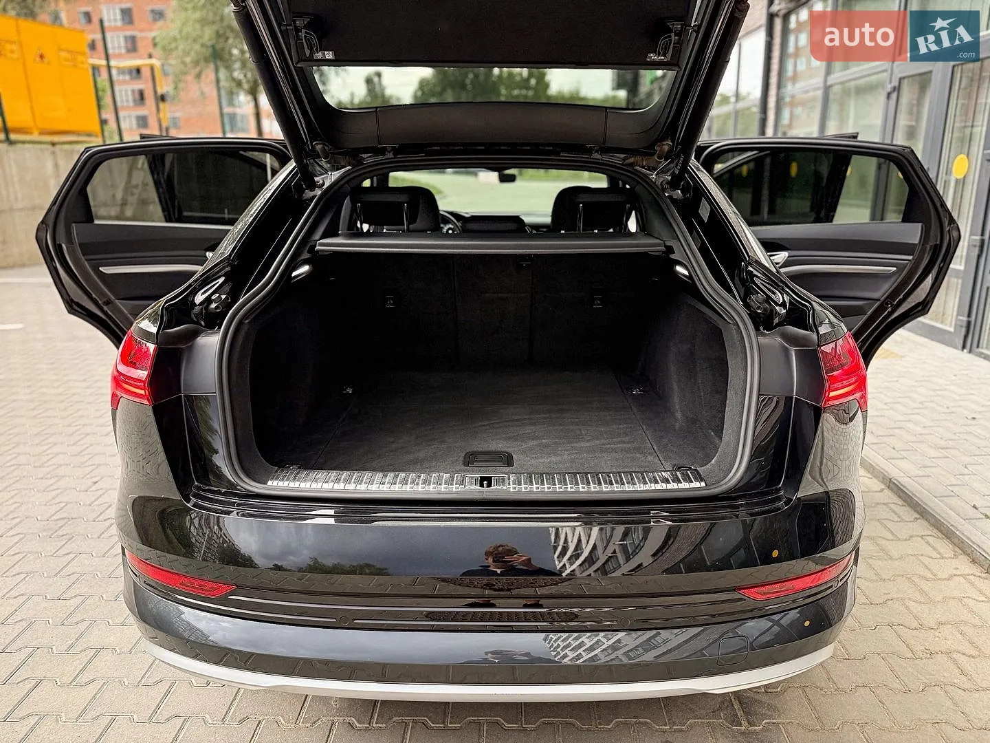 2021 Audi e-tron Sportback - мініатюра 36