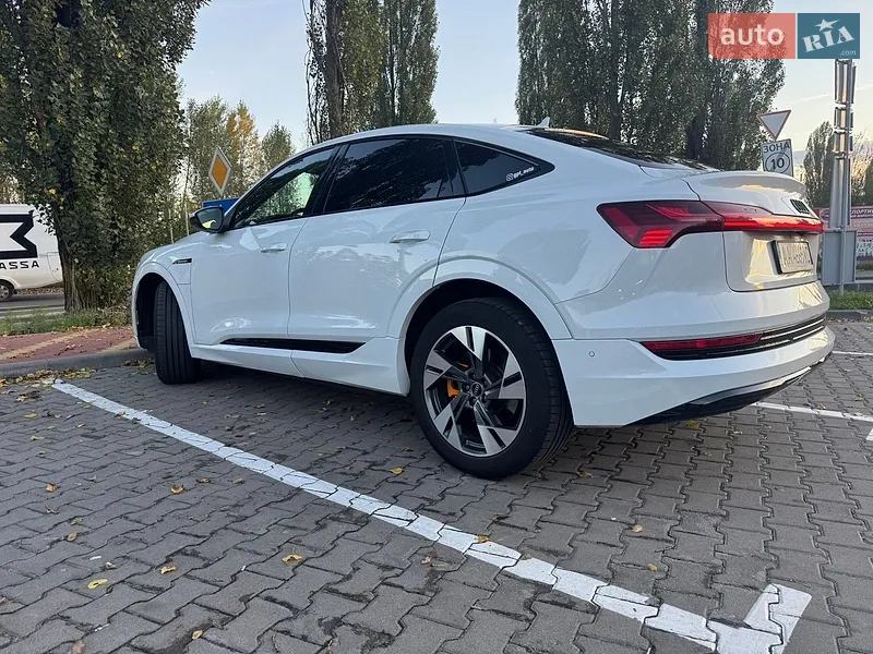 Audi e-tron Sportback