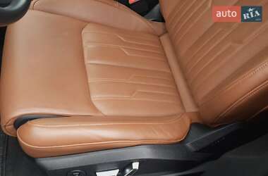 Внедорожник / Кроссовер Audi e-tron 2019 в 