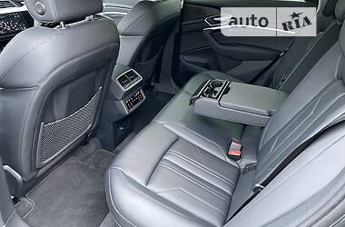 Позашляховик / Кросовер Audi e-tron 2022 в Києві