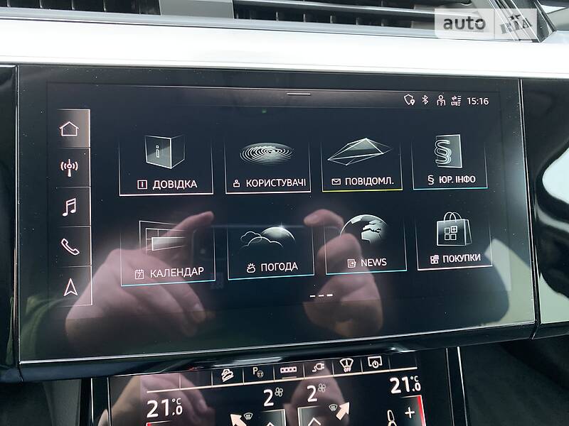 Позашляховик / Кросовер Audi e-tron 2022 в Києві