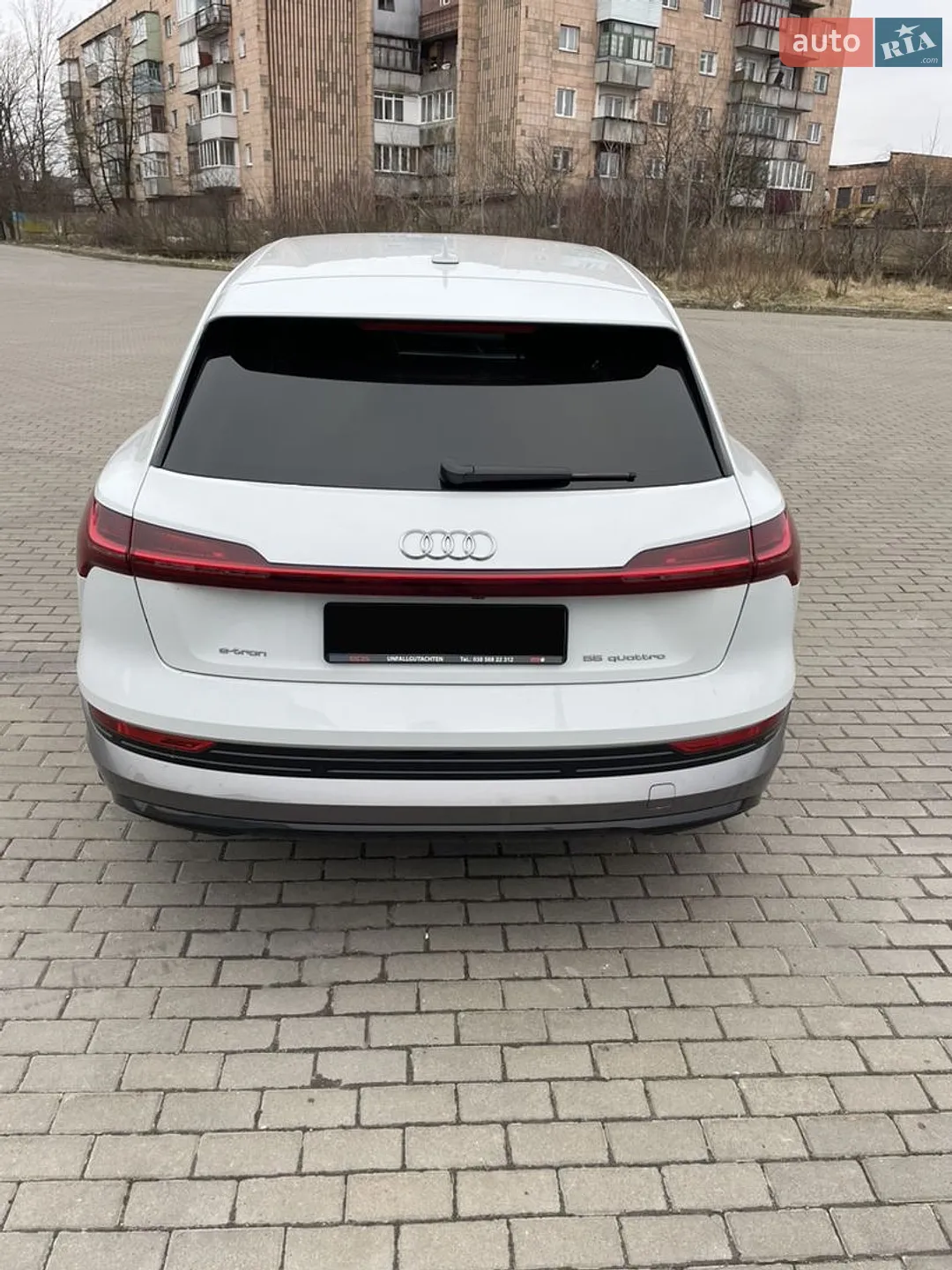 2020 Audi e-tron - мініатюра 3