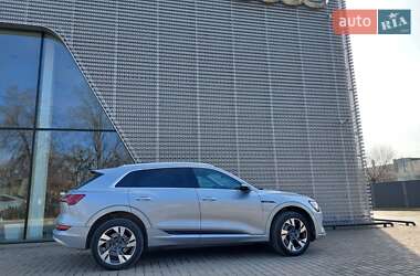 Внедорожник / Кроссовер Audi e-tron 2021 в Львове