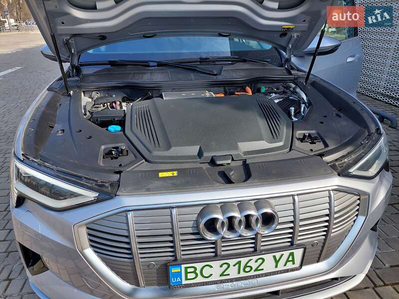 Внедорожник / Кроссовер Audi e-tron 2021 в Львове фото 8 Внедорожник / Кроссовер Audi e-tron 2021 в Львове