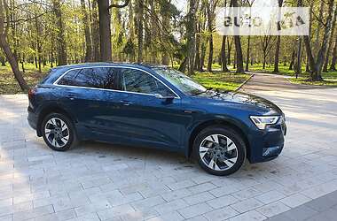 Внедорожник / Кроссовер Audi e-tron 2019 в Хмельницком